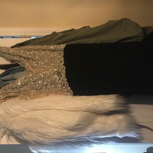 PROM DRESS - Picture 4 of 5